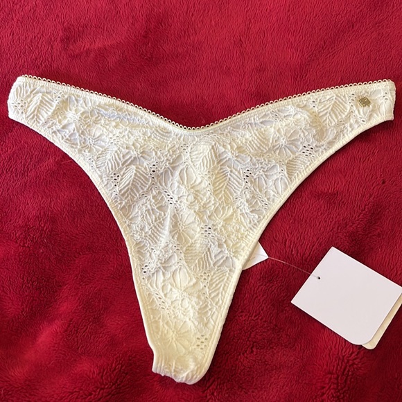 Fabletics Seamless Lace High Waist Thong NWT XL - Picture 9 of 13